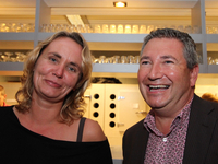 Liesbeth Homans met arrondissemteel ondervoorzitter Kris Goossens